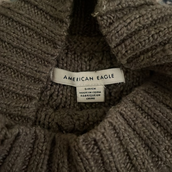 Army Green Mock neck Sweater - Picture 2 of 2